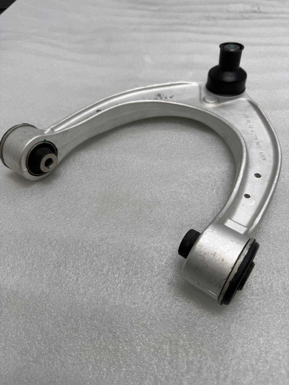 BMW F07, F01, F12 - Front upper control arm / wishbone