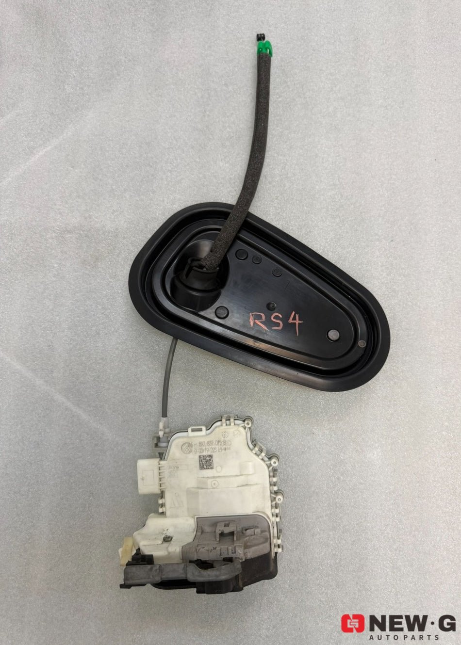 Audi RS4 B9 - Door Lock Actuator Mechanism