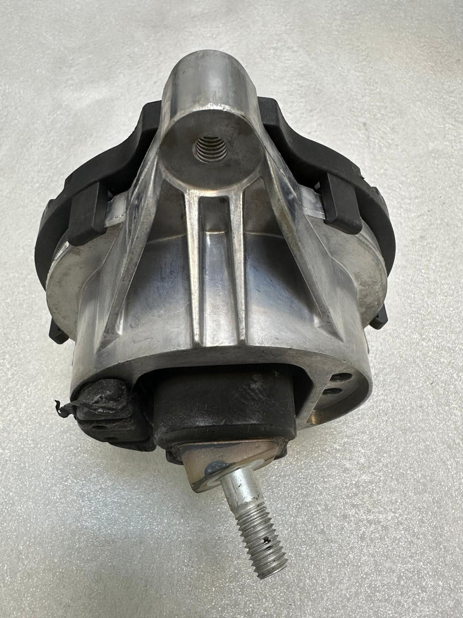 BMW F30, F31, F34, F32, F33, F36 - Left/Right Engine Mount