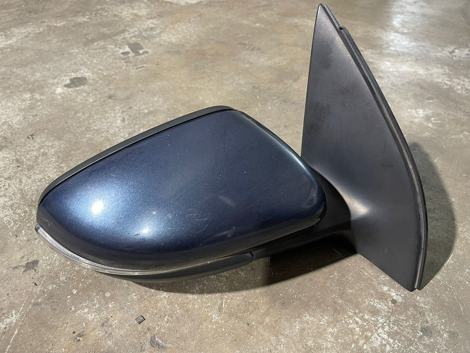 Volkswagen Golf MK6 door mirror assembly