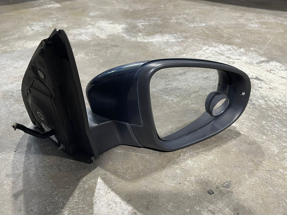 Volkswagen Golf MK6 door mirror assembly