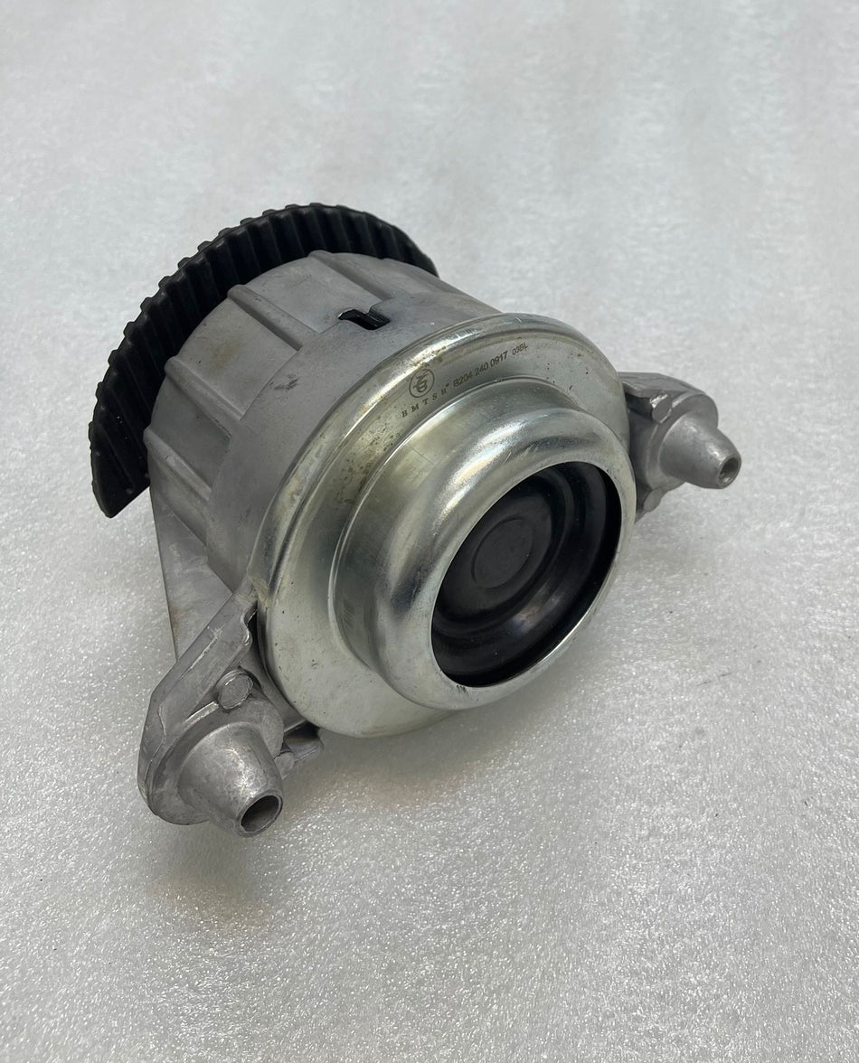 Mercedes-Benz Engine Motor Mount for W204 W212 C207 V6 (OE: A2042400917) — Brand Ne