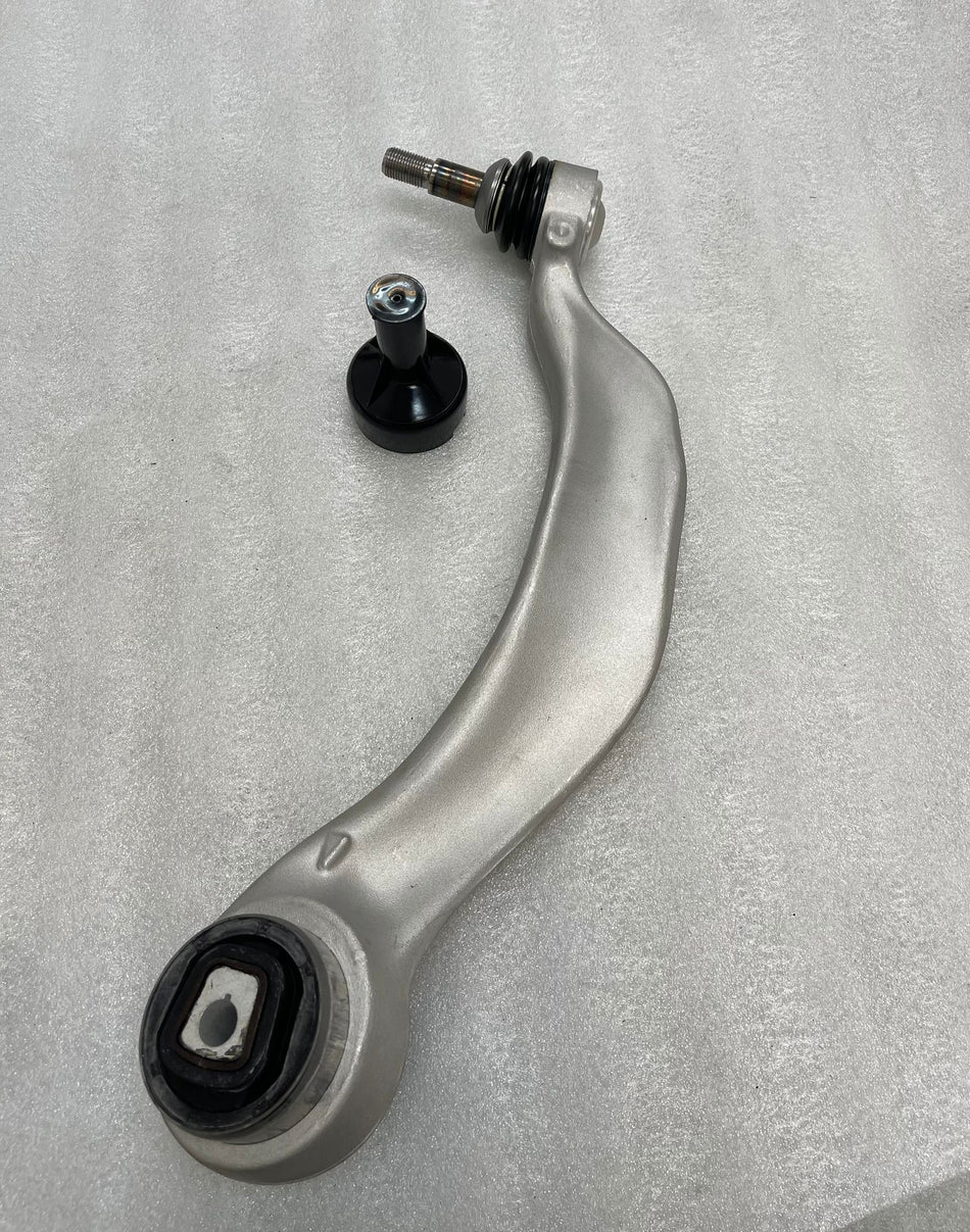 BMW Front Right Lower Control Arm for F01 F02 F07 (OE: 31126775960) — Brand New