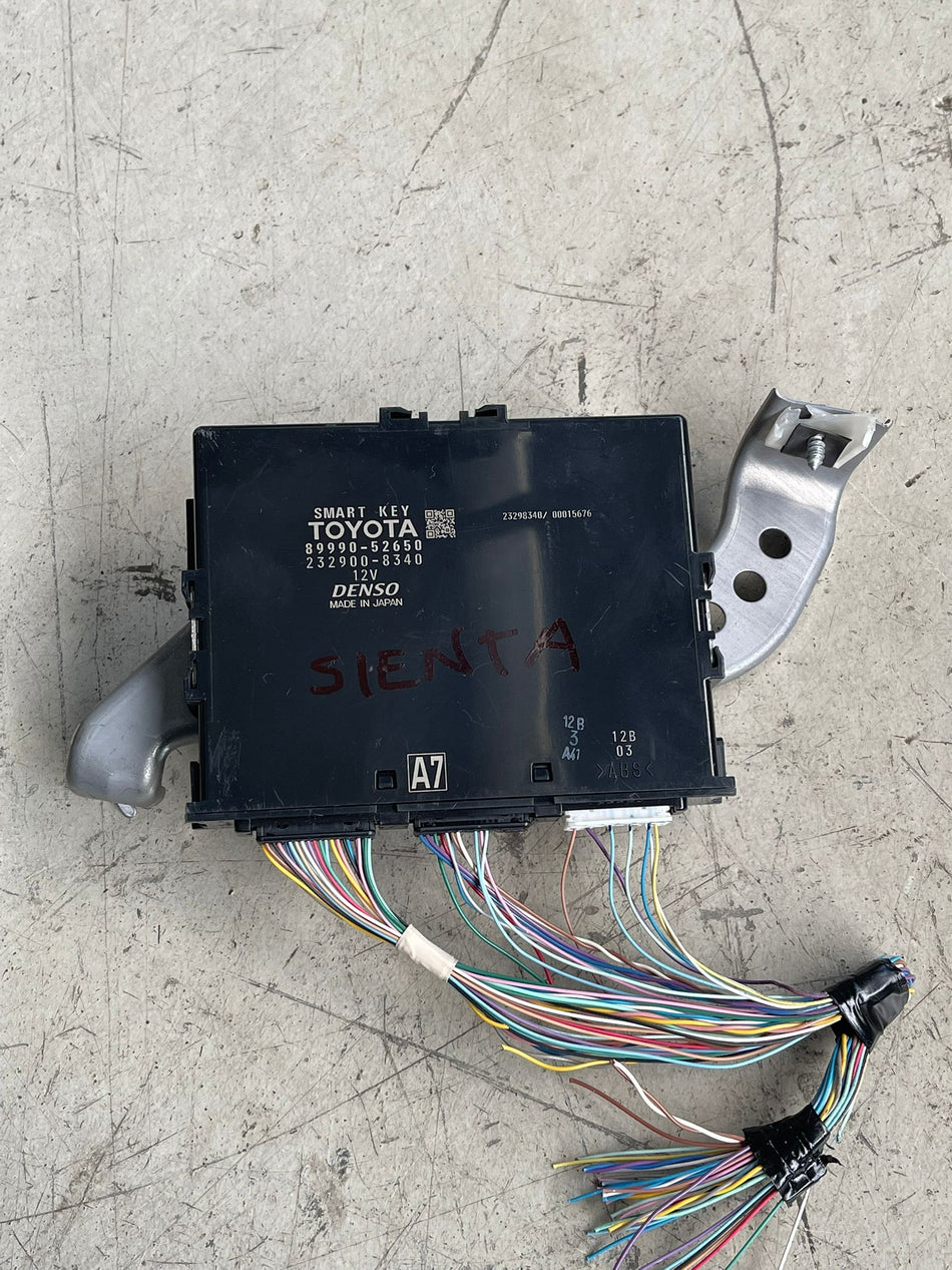 Genuine Toyota Sienta Smart Key Control Module Ignition Anti-Theft ECU Denso (Part No: 89990-52650 / A7)