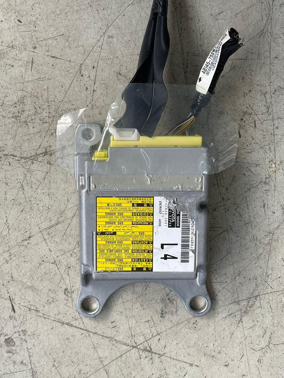 Genuine Toyota Sienta SRS Airbag Control Module Computer ECU Denso (Part No: 150800-3961 / L4)