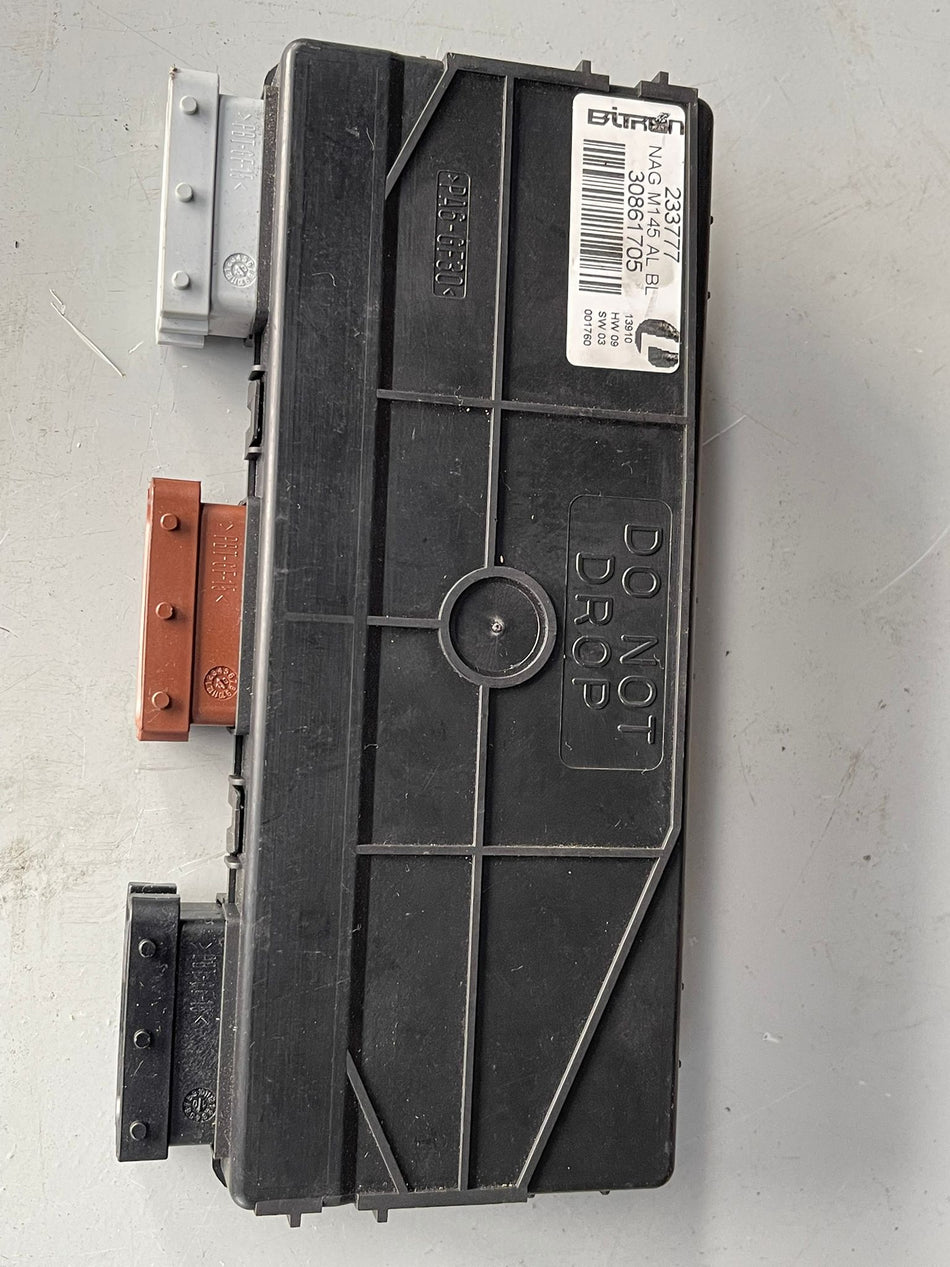 Maserati body alarm and heating control computer module manufactured by Bitron Italy