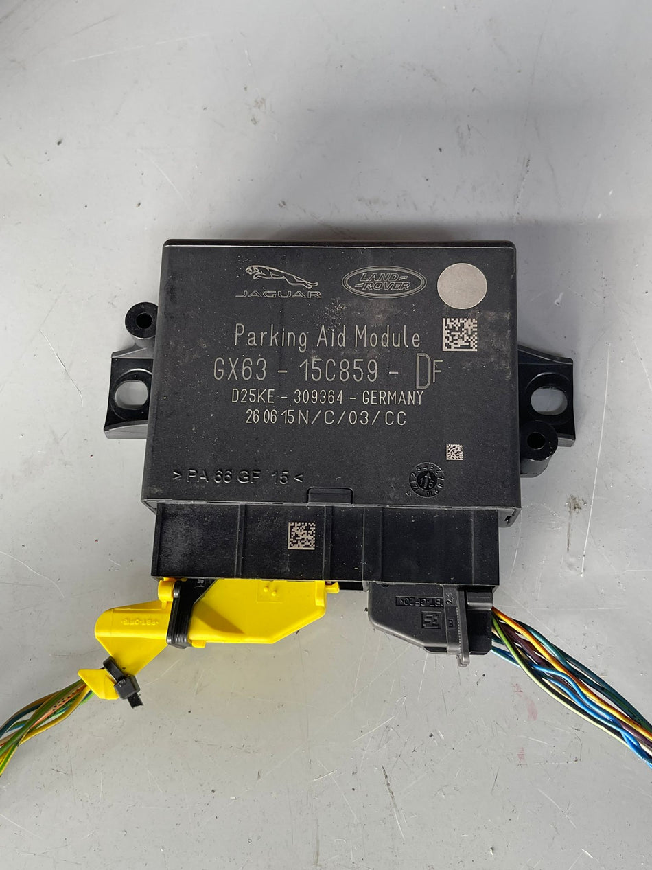 Land Rover rear compartment central parking distance logic control unit