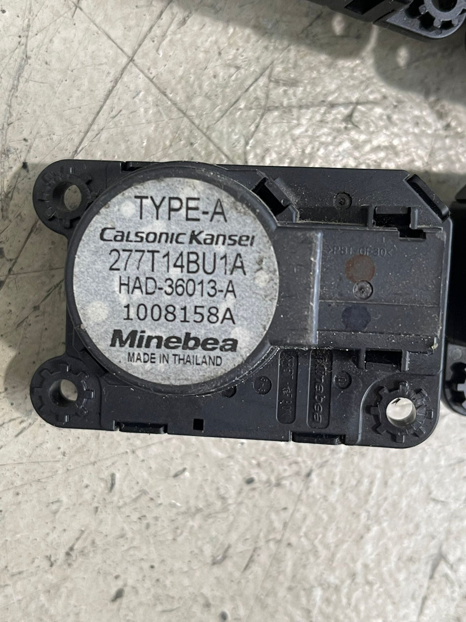 Genuine Nissan factory interior HVAC air climate control flap motor actuator assembly