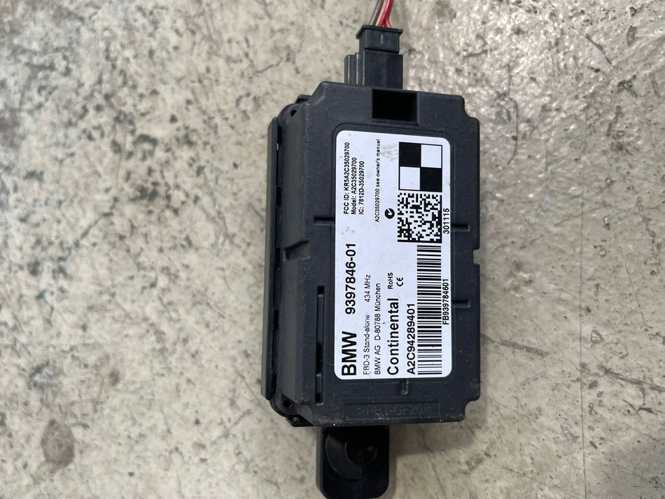 Genuine BMW factory keyless entry radio remote control receiver module