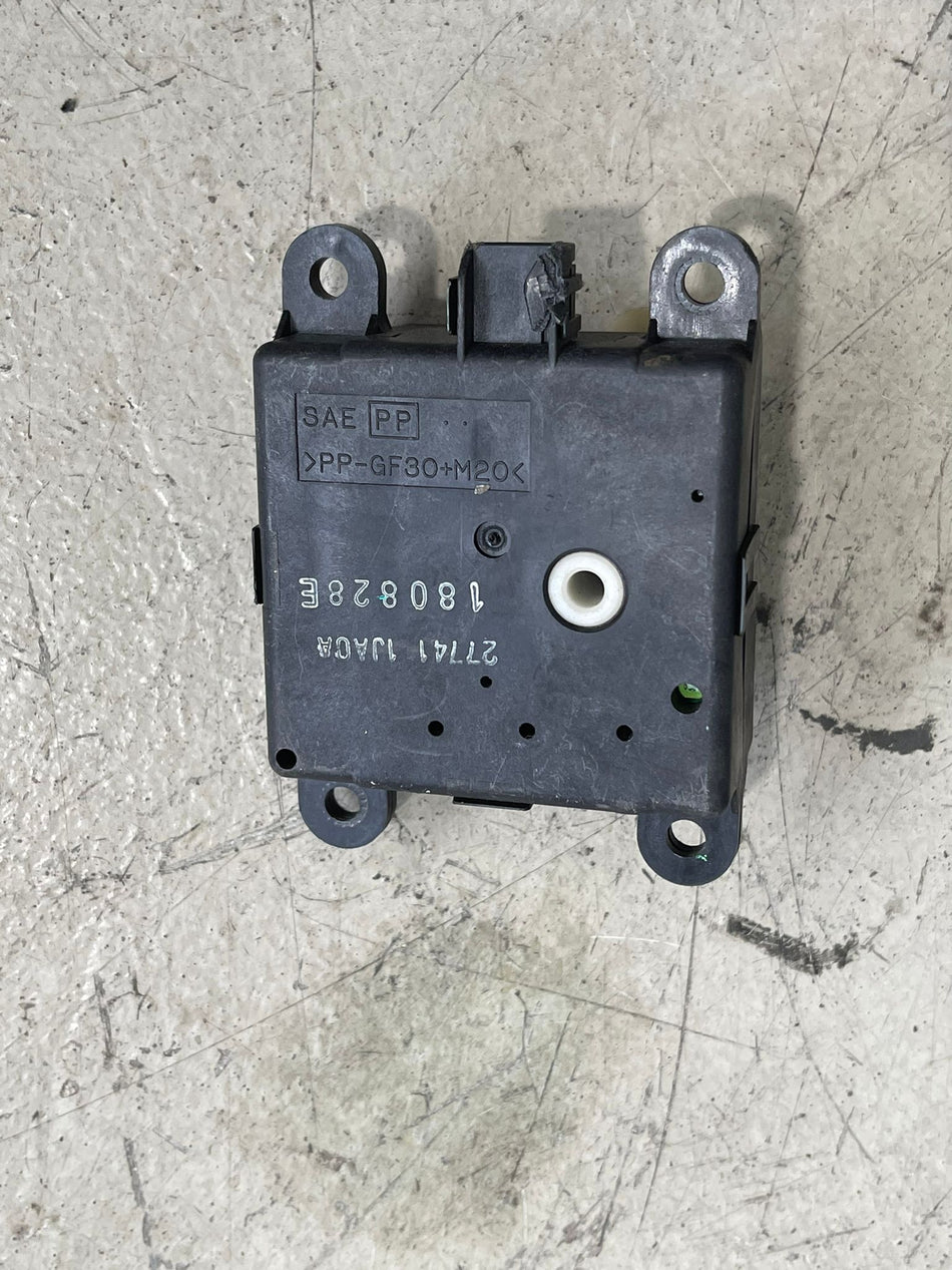 Genuine Nissan factory interior HVAC air climate control flap motor actuator assembly