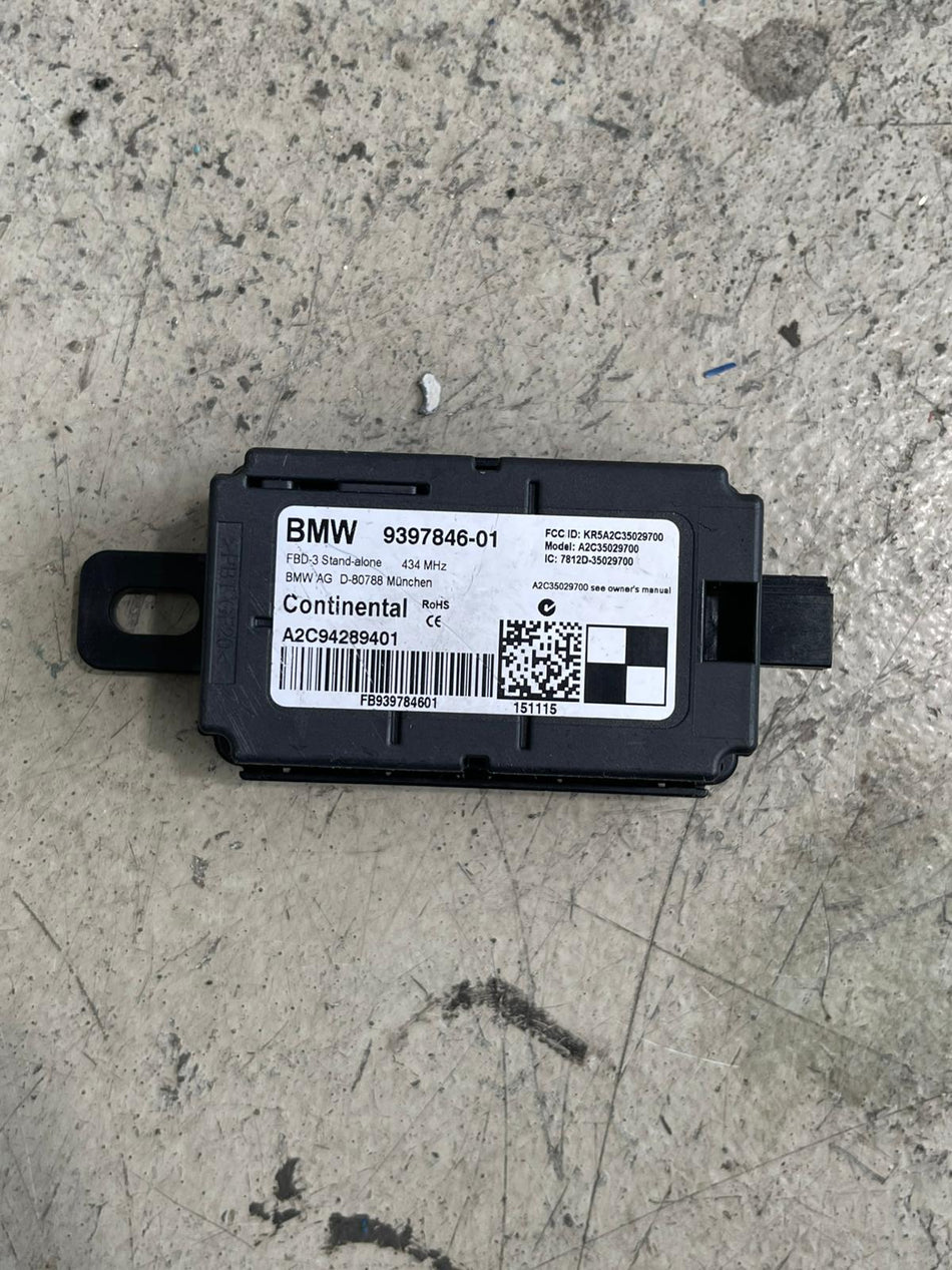Genuine BMW factory keyless remote control FBD-3 stand-alone radio frequency receiver module.
